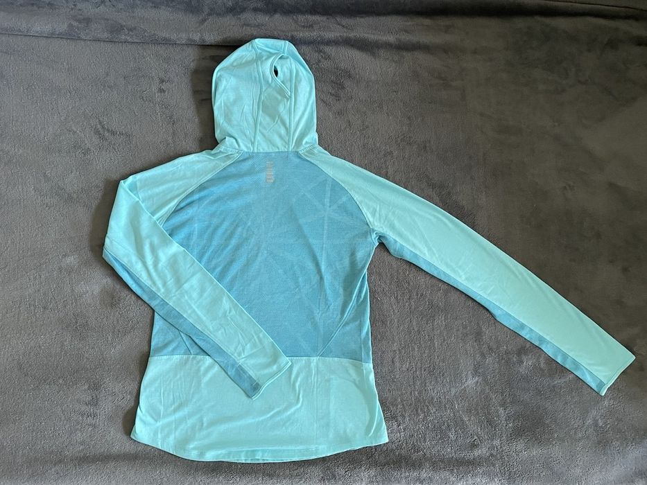 Женский лёгкий худи Under Armour
