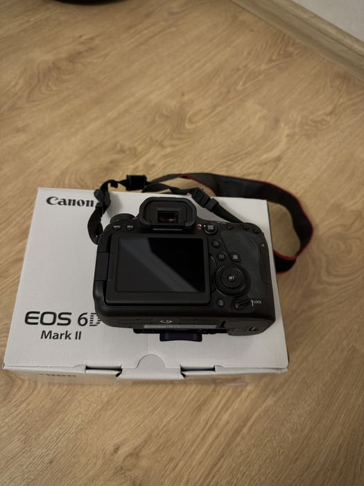 Canon EOS 6D Mark II Body