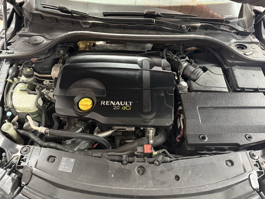 Renault Latitude 2.0 DCI