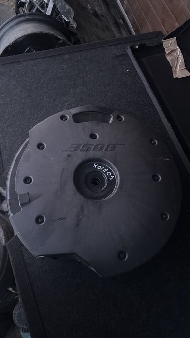 Сабвуфер Renault Koleos,Megane 4,talisman,scenik 4,281703ws0a