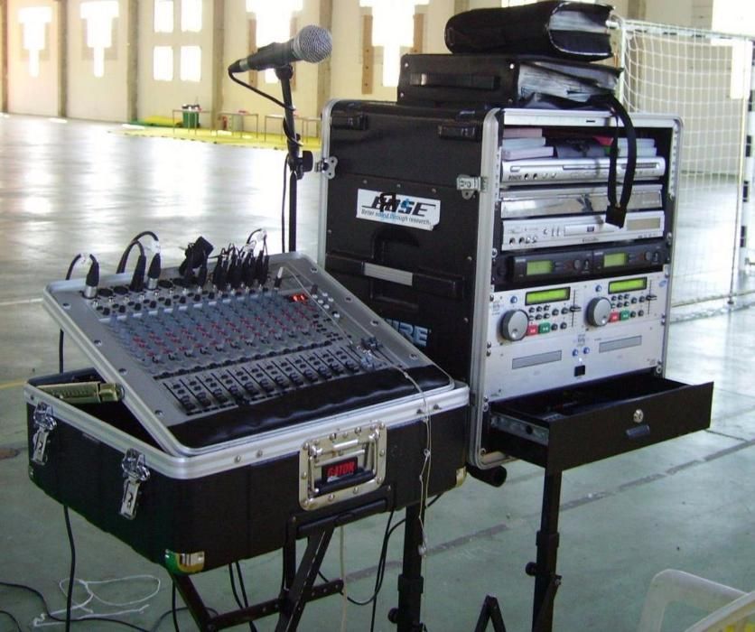 Karaoke e DJ para festas