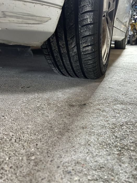 Mercedes com injetores reparados com garantia.