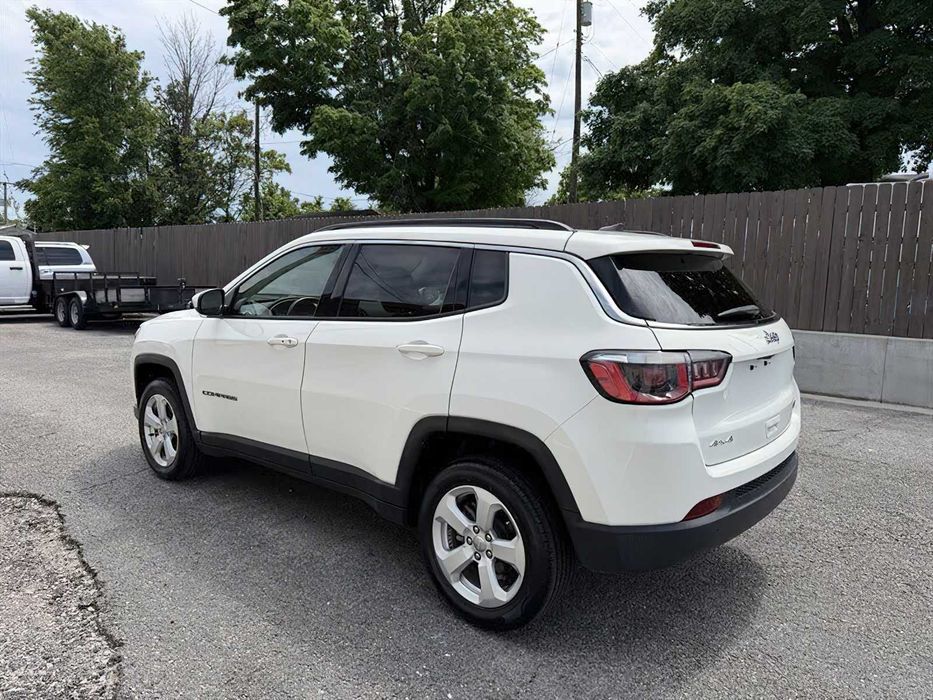 Jeep Compass Latitude      2019