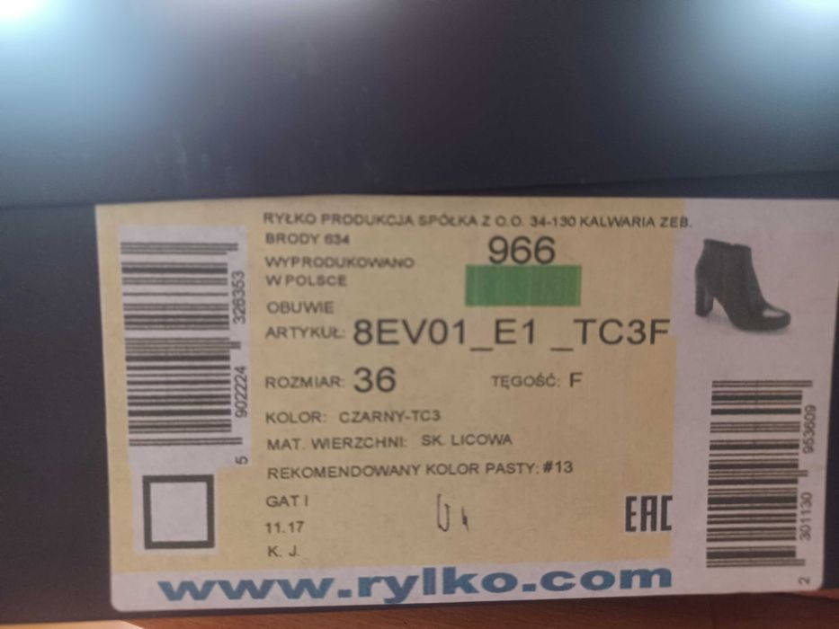Botki na obcasie Ryłko czarne r 36.