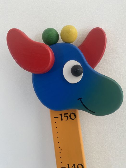 Miarka wzrostu drewniana dla dzieci