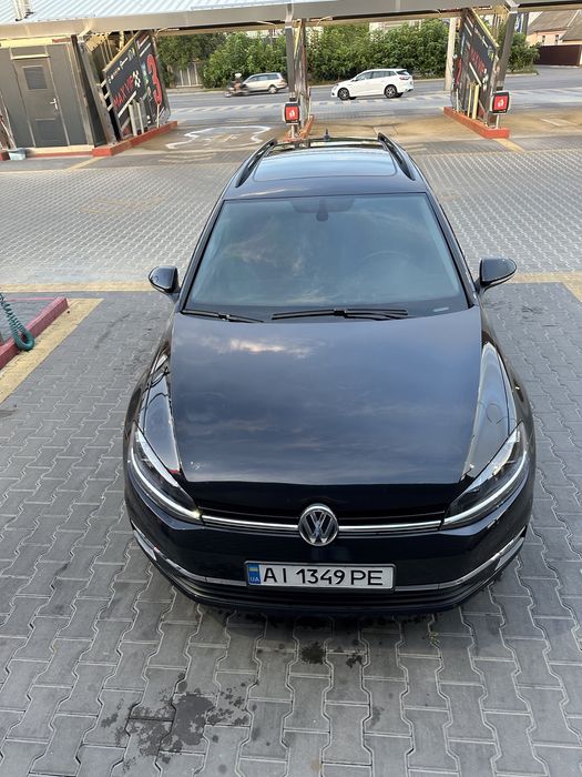 Продам Volkswagen Golf 7