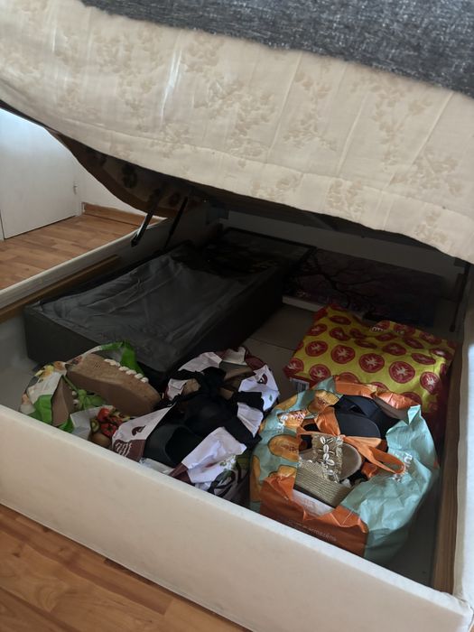 Somier com arrumaçao + oferta colchao