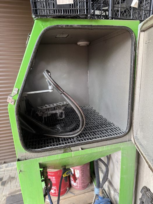 Аквабласт/піскоструй для деталей