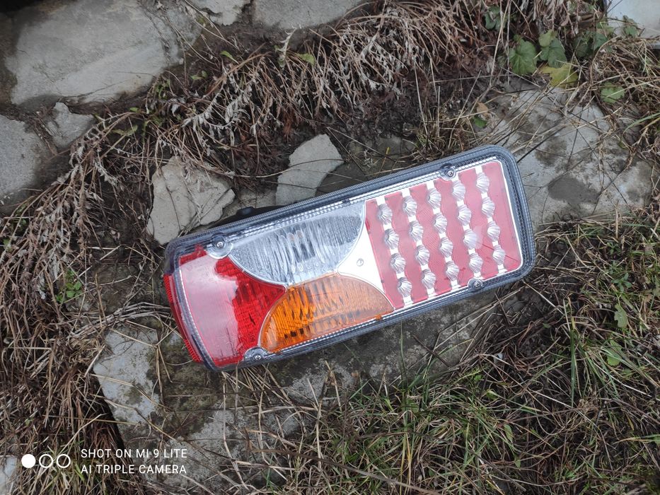 Lampa tył prawa strona Mam TGX LED