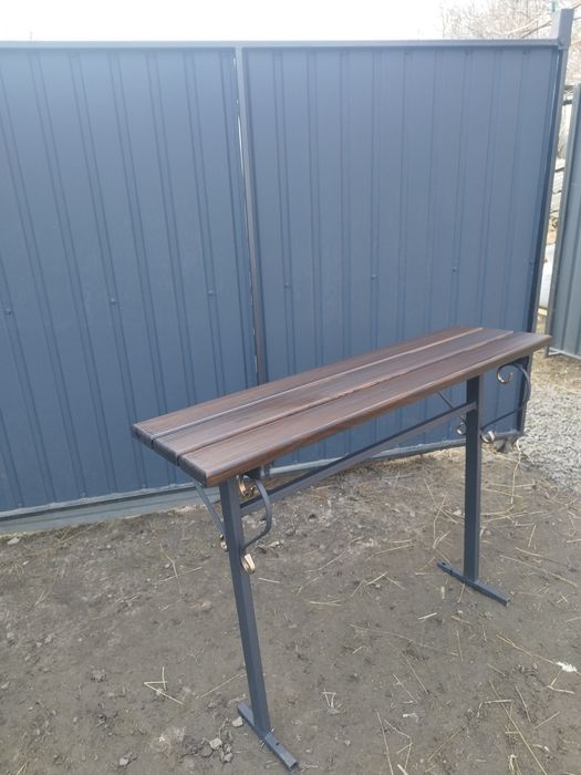 Лавка на цвинтар,могилу.