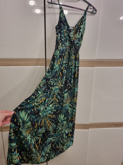 Długa lenia sukienka