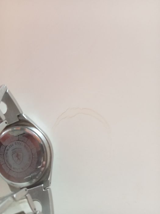 Relógio Ferrari para homem ou mulher