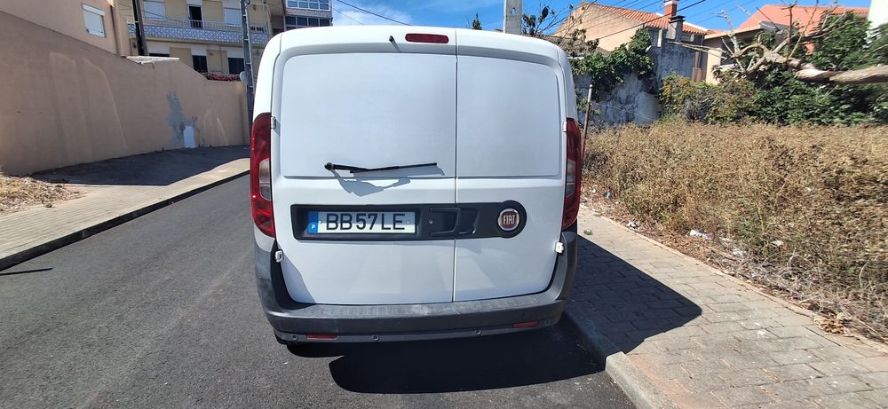 Fiat doblo maxi de 2015 com 92000km