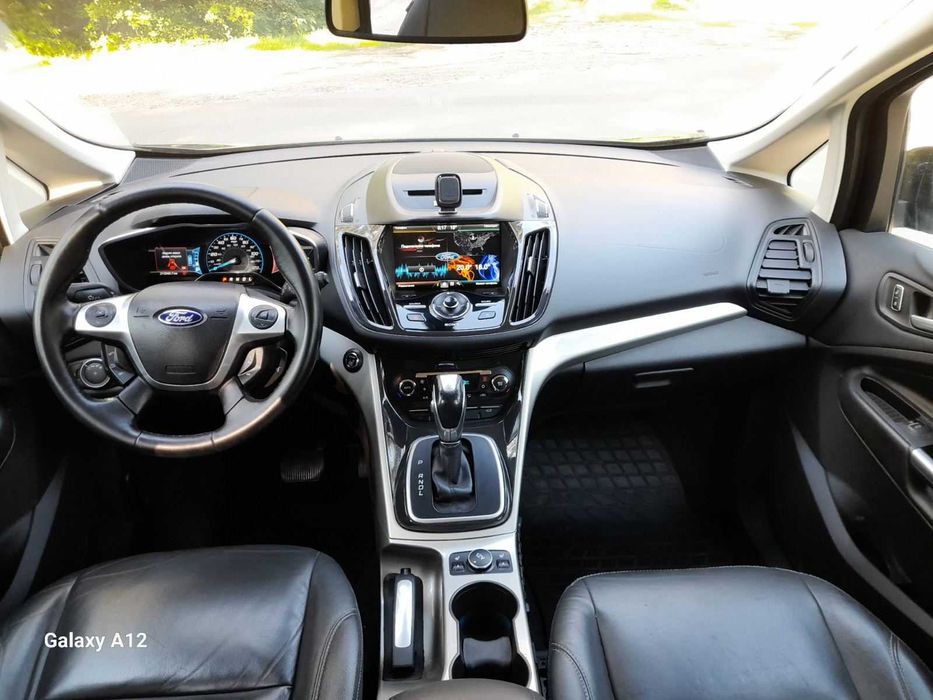 Ford C-max 2015.Hybrid автомат 5л/100км по місту.188кс SEL-макс.компл.