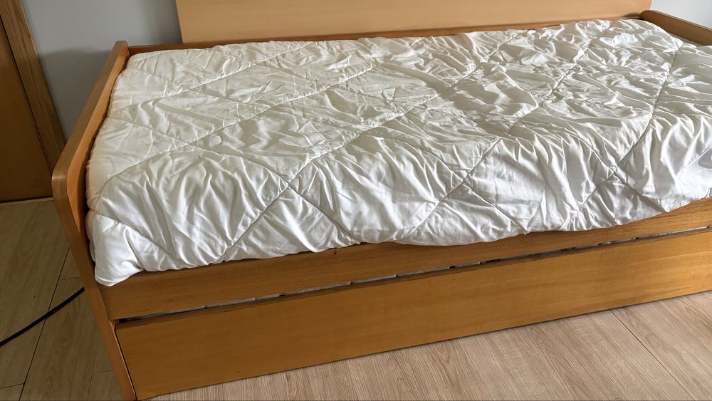 Cama de solteiro (dupla)