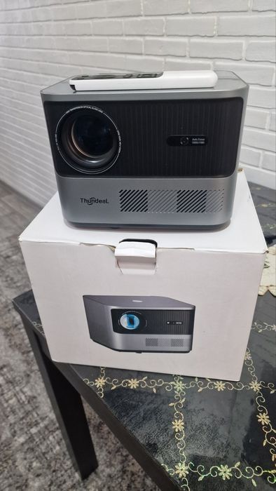 Продам проектор .