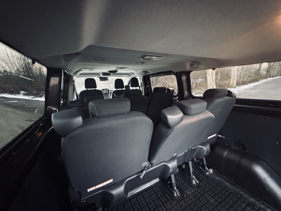 LONG VIP Wynajem bus 9-osobowy transport wyjazd Chorzów