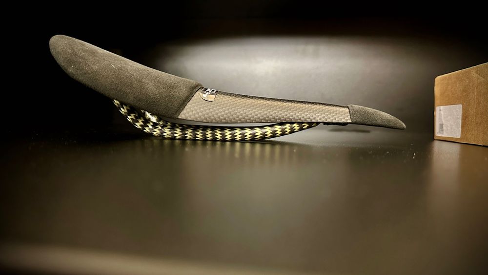 Сидіння карбонове Tune Speedneedle Alcantara Carbon Saddle - black