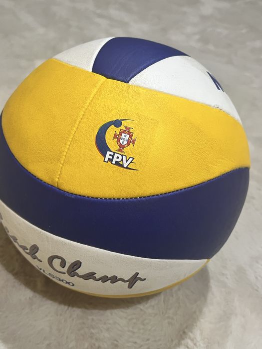 Bola de Voleibol Mikasa VLS300 Oficial – Assinada pela FPV