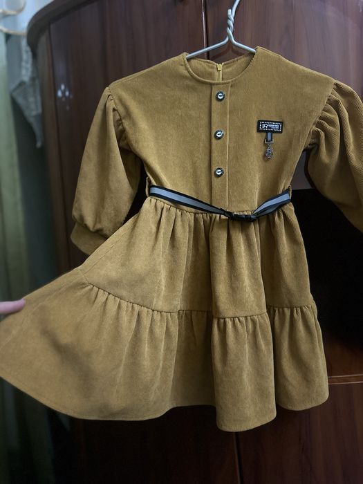 Сукні на прокат та можливо з подальшим викупом.Дрес кодові та звичайні