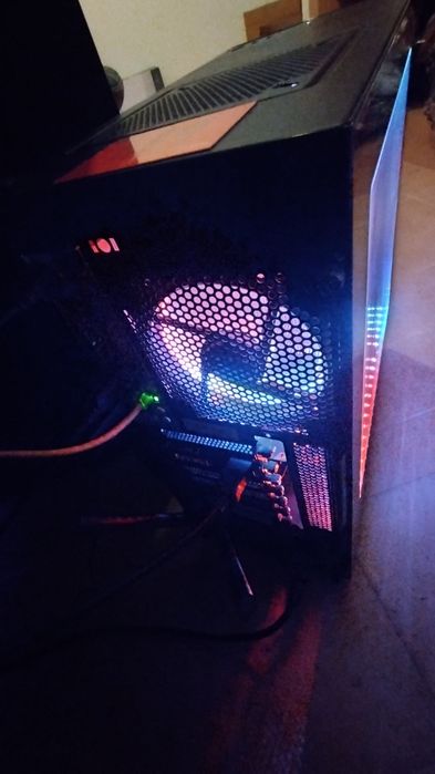 Torre gaming C/ GTX 1660 TI