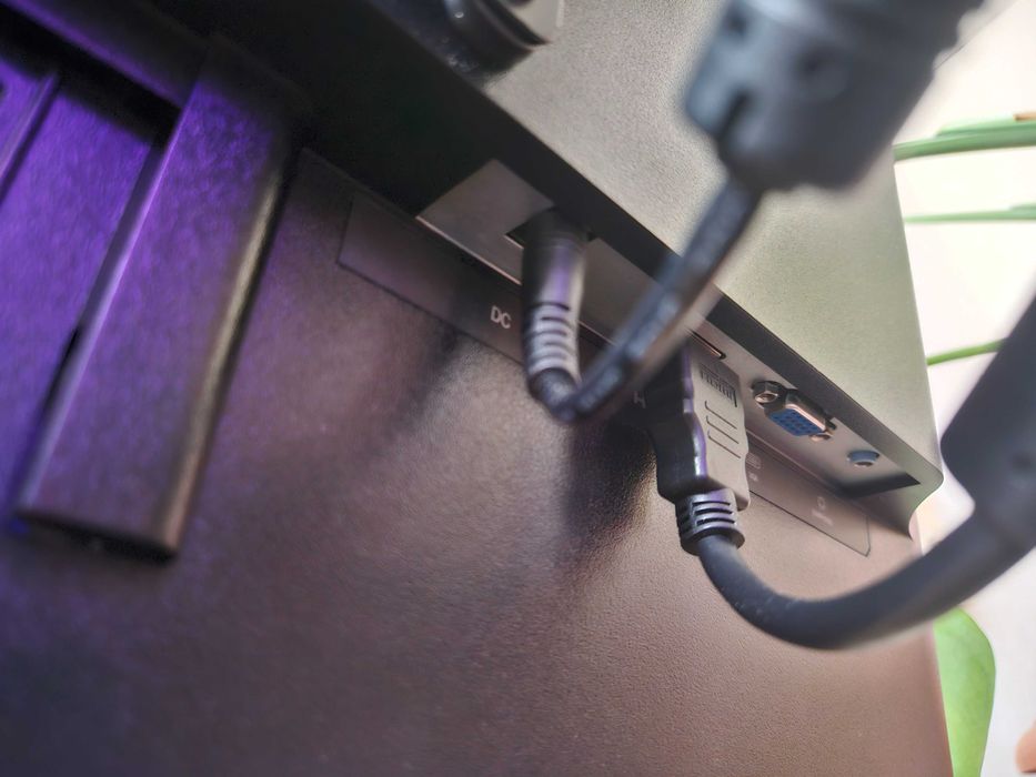 Монітор B2424B 100 Гц