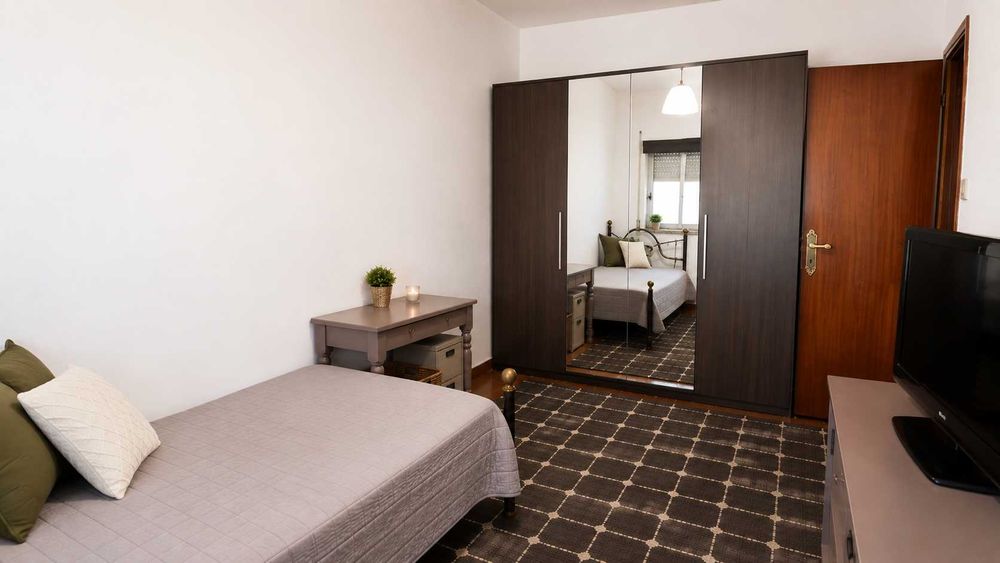 Quarto para arrendar