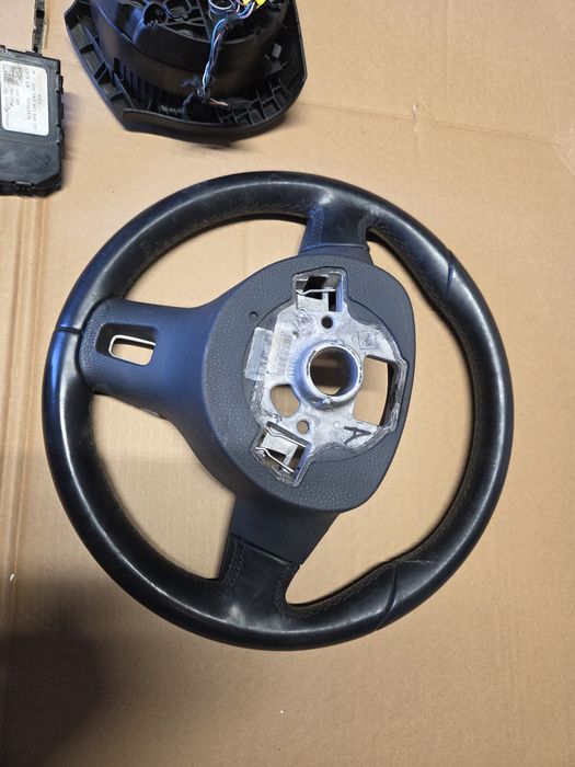 Kierownica trojramienna multifunkcja vw