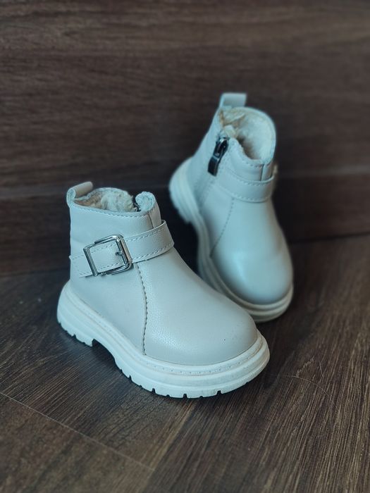 Черевички, ботінки зимові для дівчинки