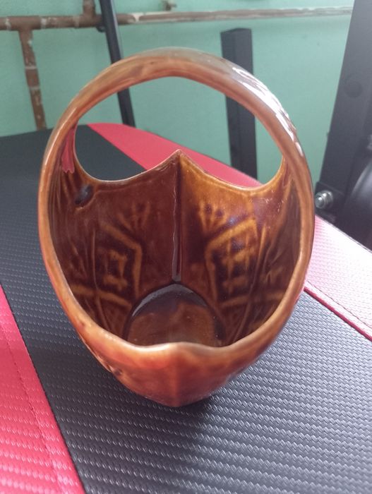 Koszyczek z porcelitu PRL