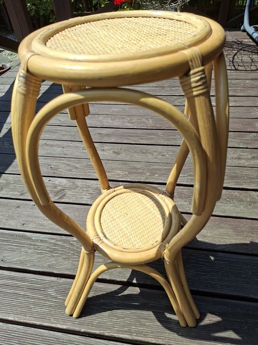 Kwietnik stolik rattanowy vintage