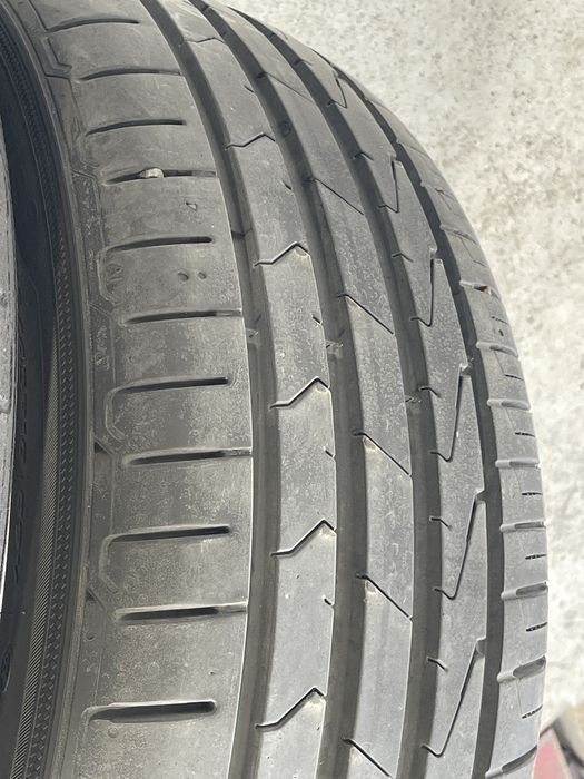 Pneus 215-45r18 Hankook como novos
