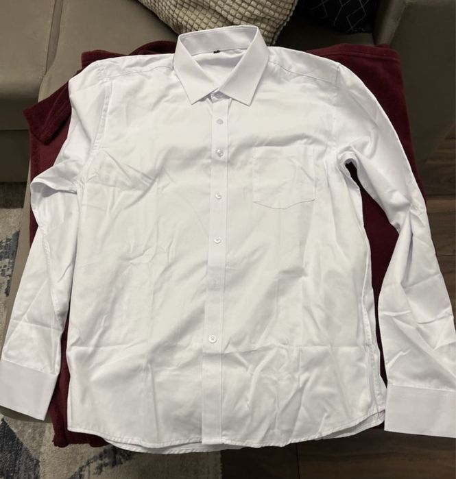 Camisa branca homem