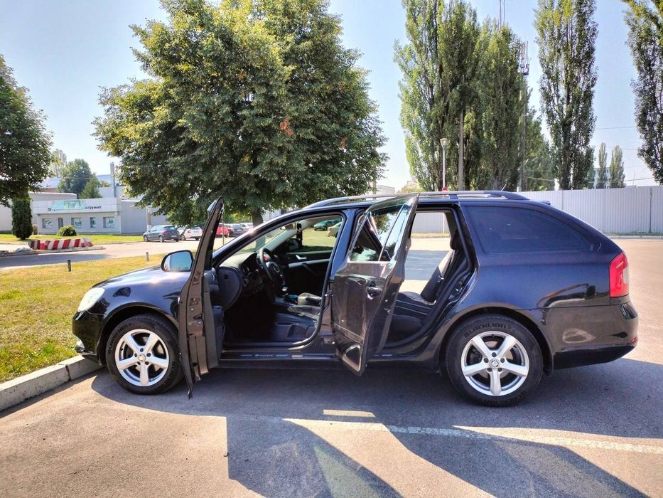 Skoda Octavia 2012 VIN TMBGE61Z6C8021778 фото оголошення 4 з 19