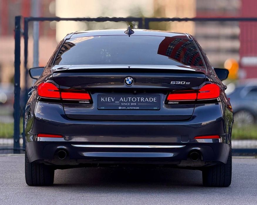 Продаж гарного BMW 530е