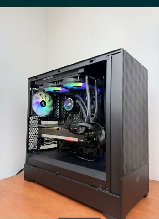 RTX 3090 24GB / i9-12900K / 64GB RAW DDR4 5TB SSD M2 WINDOWS 11