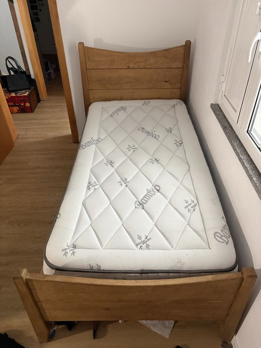 Cama solteiro madeira