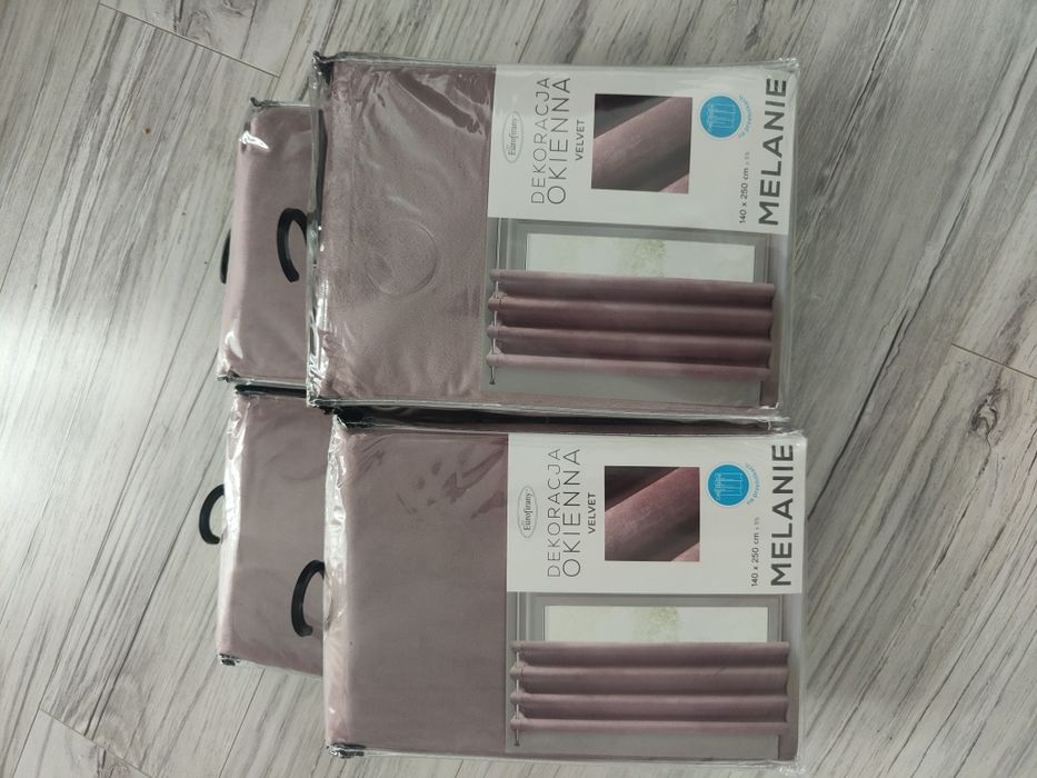 Zasłony na przelotkach