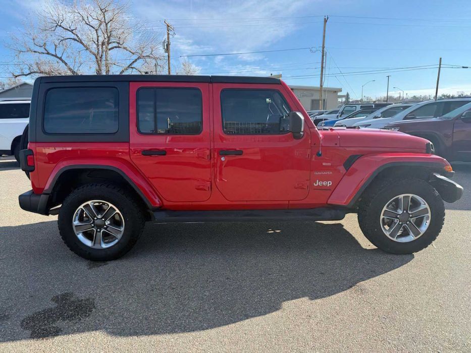 Jeep Wrangler      2021