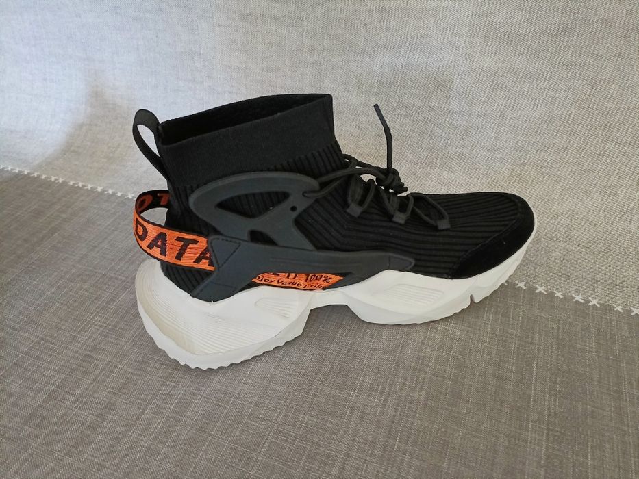 Sapatilhas N⁰ 45 novas