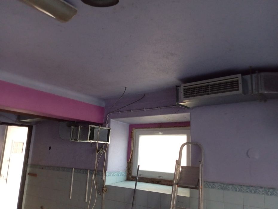 Alugo espaço para café