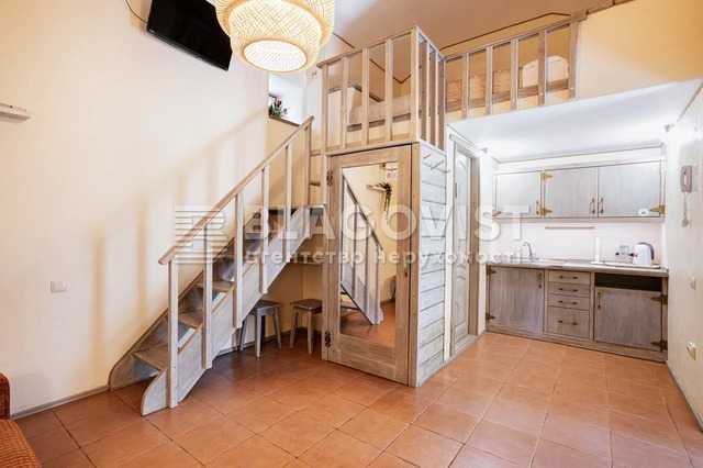 Пирново  - отель 3500 м кв на 1 га