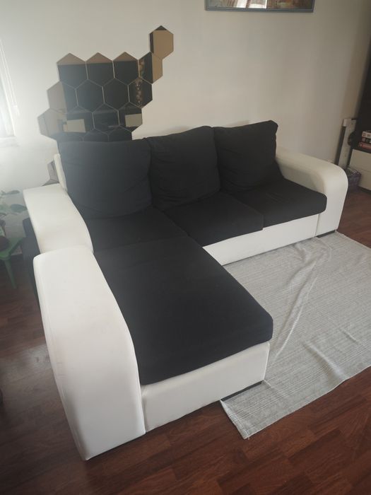 Sofá com chaise long ( ambos lados) + 4 bancos