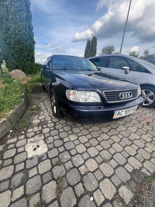 Audi А6С5.