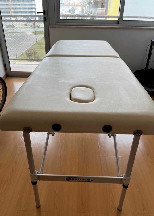 RESTPRO Portable Massage Table