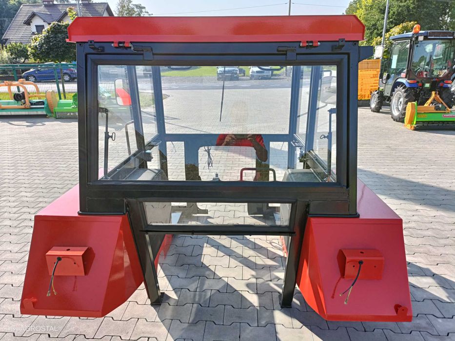 Kabina ciągnikowa ursus c330 c360 Szyszka D-LUX standard LED AGROSTAL