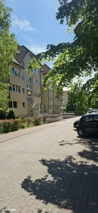 Spokojne mieszkanie z dużym tarasem blisko plaży
