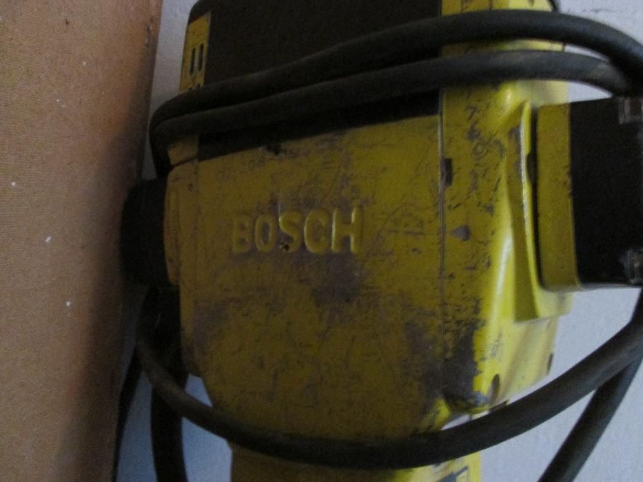 Młoty pneumatyczne udarowe z USA BOSCH 100% sprawne