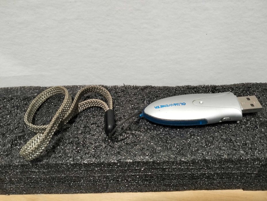 Comutador usb Entradas Saída