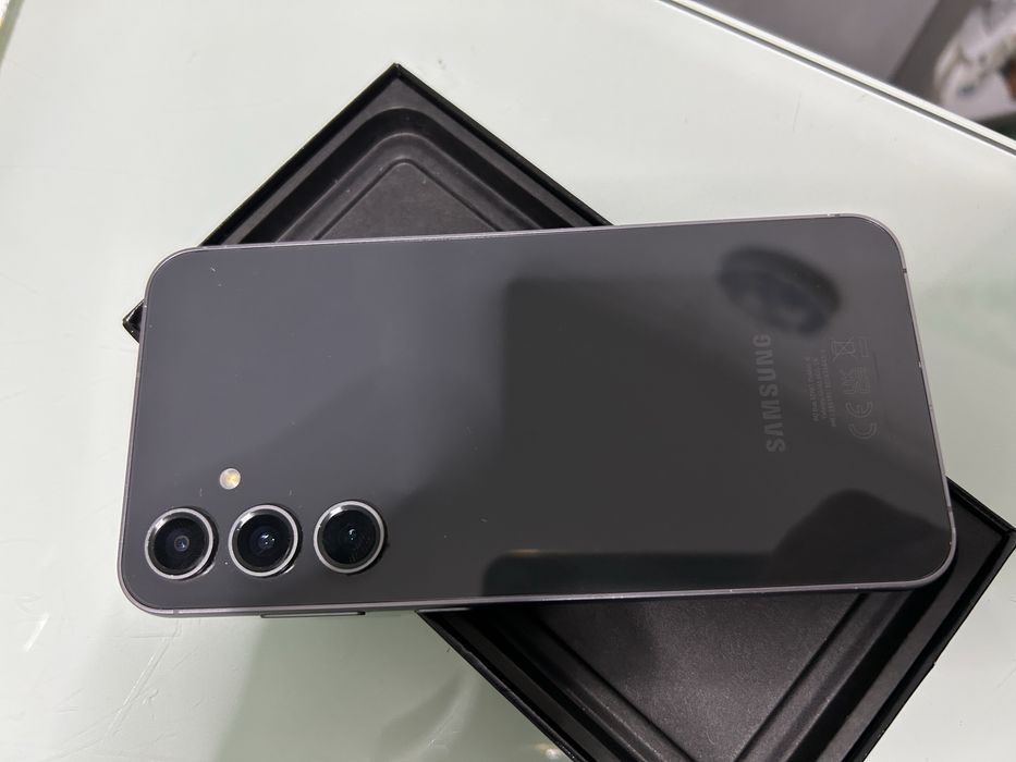 Samsung s23 fe como novo
